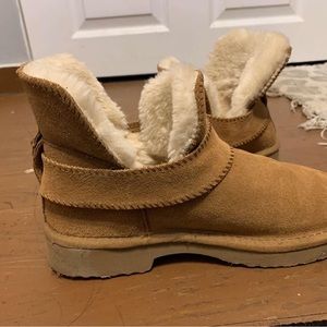Women’s uggs
